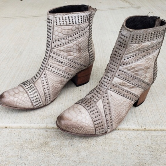 FreeBird by Steven ankle boots - Picture 2 of 4